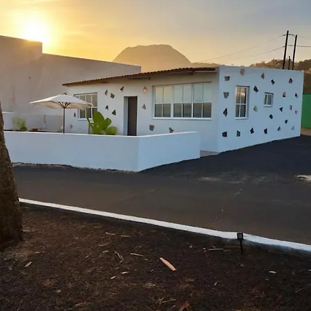 Encantadora Con Terraza Privada 度假居