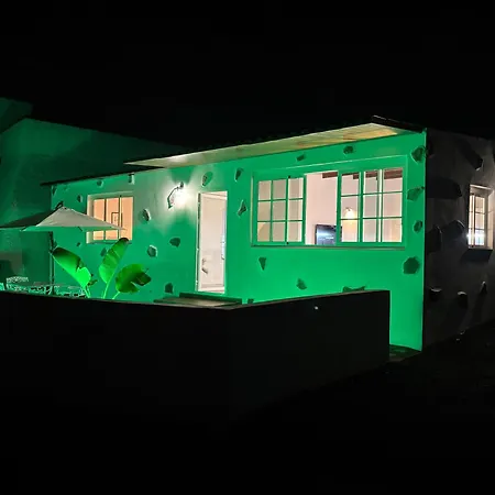 Casa de Férias Encantadora Con Terraza Privada