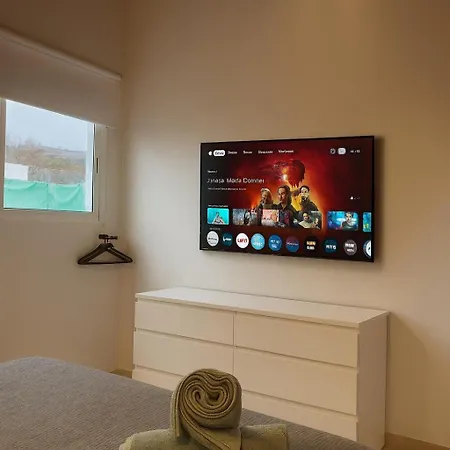 Encantadora Con Terraza Privada